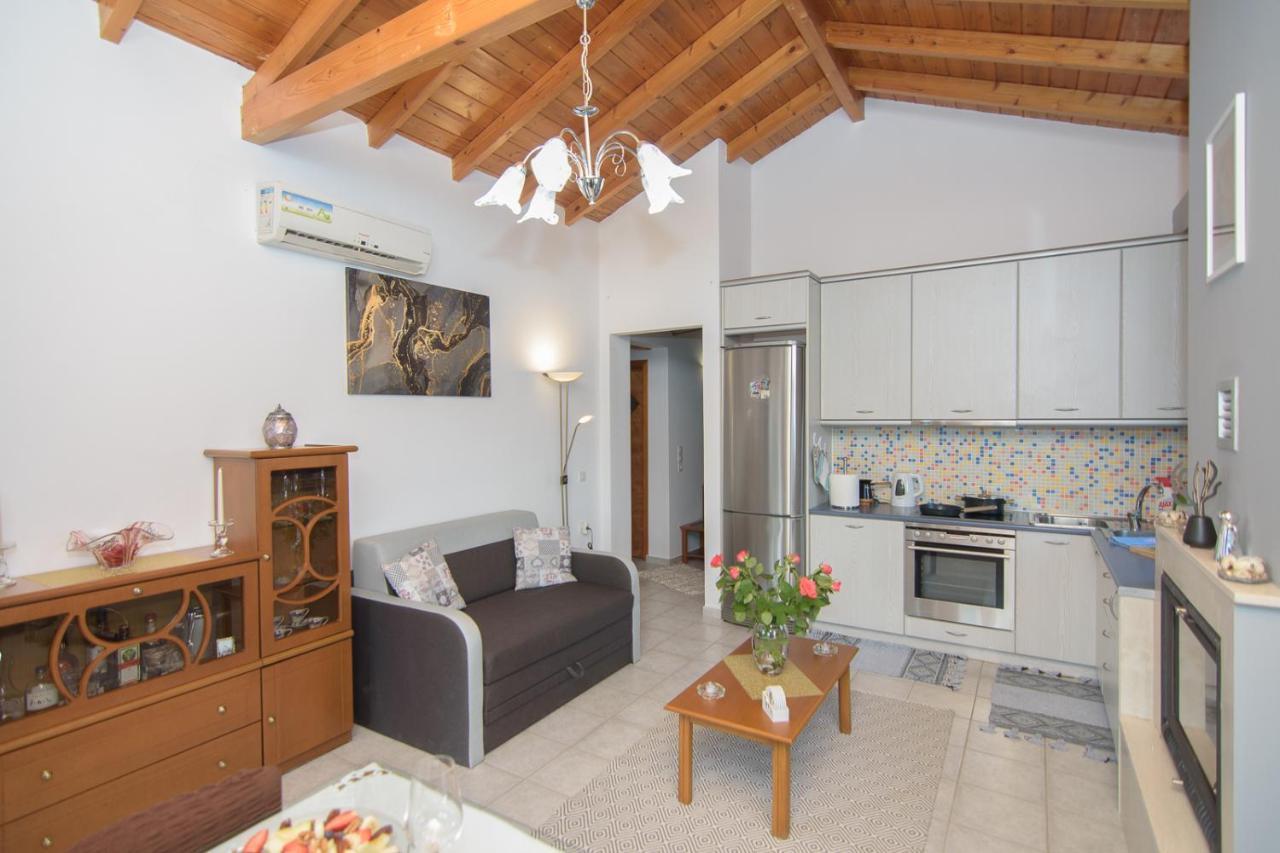 Samian Thalia Apartment Pagondas Экстерьер фото